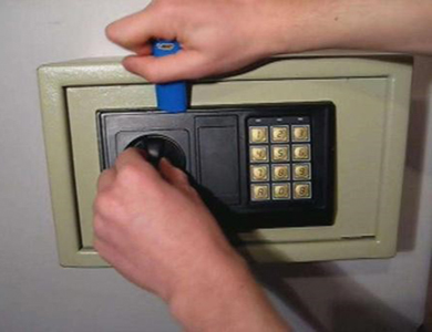 福田24小时上门开锁公司